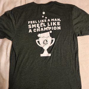 Dr. Squatch Smell Like a Champion T-Shirt Green L